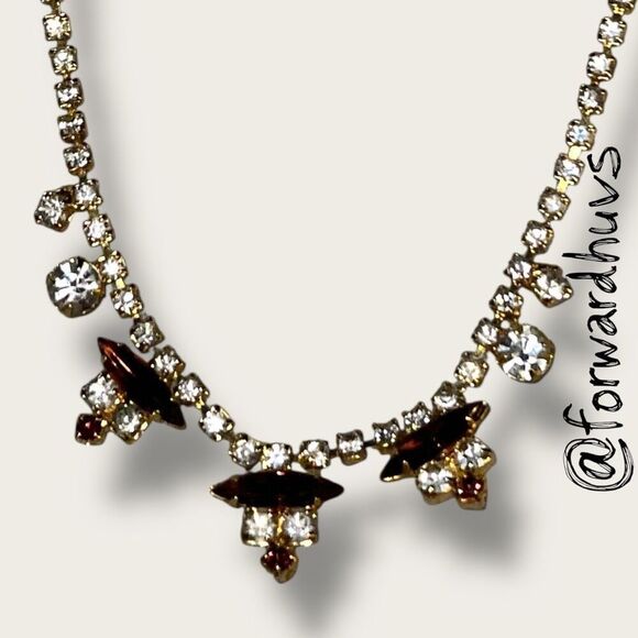 Vintage Rhinestone Statement Necklace – Foldover Clasp – Mid-Century Glam - Picture 3 of 7